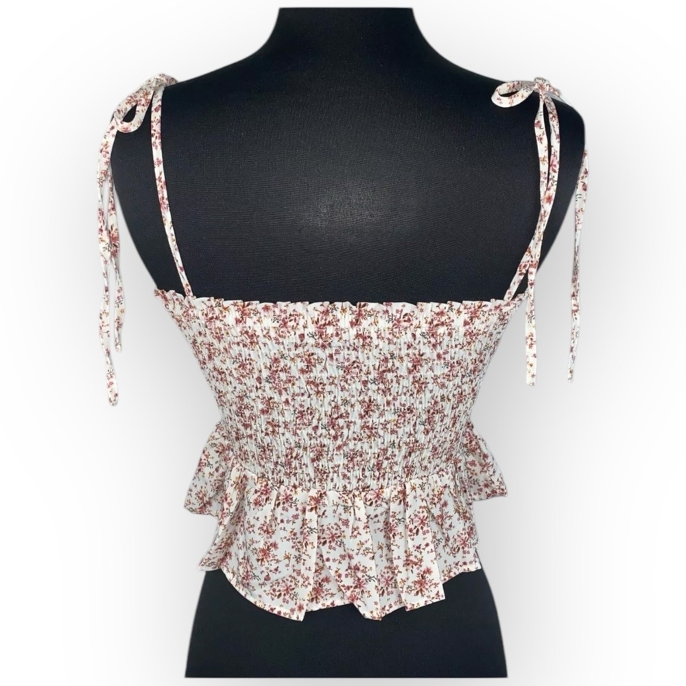 NWOT Paper Crane Women’s Medium Floral Smocked Crop Tank – Boho Summer Chic 428 - Picture 6 of 12